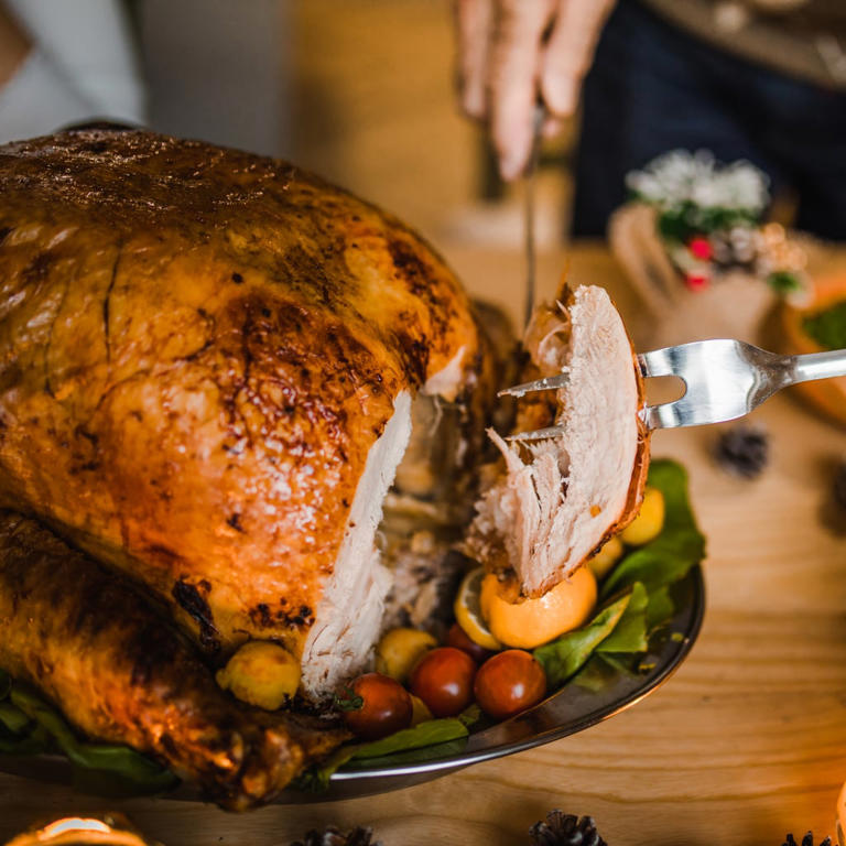 How to Defrost a Turkey Even If It's Still Frozen on Thanksgiving Day