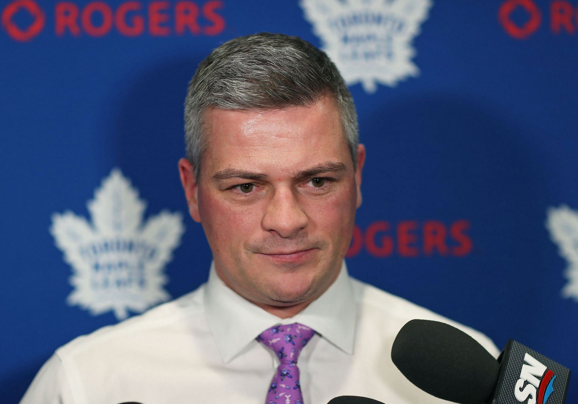 Leafs HC Sheldon Keefe once addressed his relationship with referee Wes ...