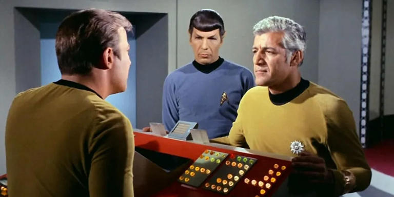 Star Trek: Why Did Commodore Wesley Call Captain Kirk 'Dunsel'?
