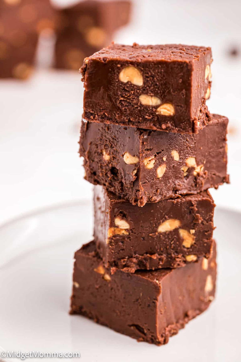 Chocolate Marshmallow Fluff Fudge Recipe with Nuts