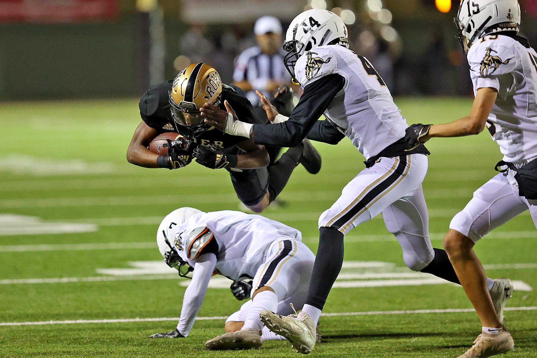 HIGH SCHOOL FOOTBALL: Predicting The Final Score For Each Area Bi ...