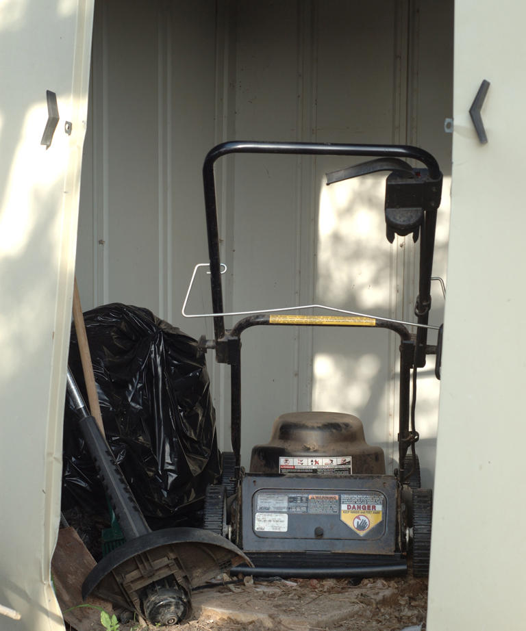 How to winterize a lawn mower 6 key steps experts when