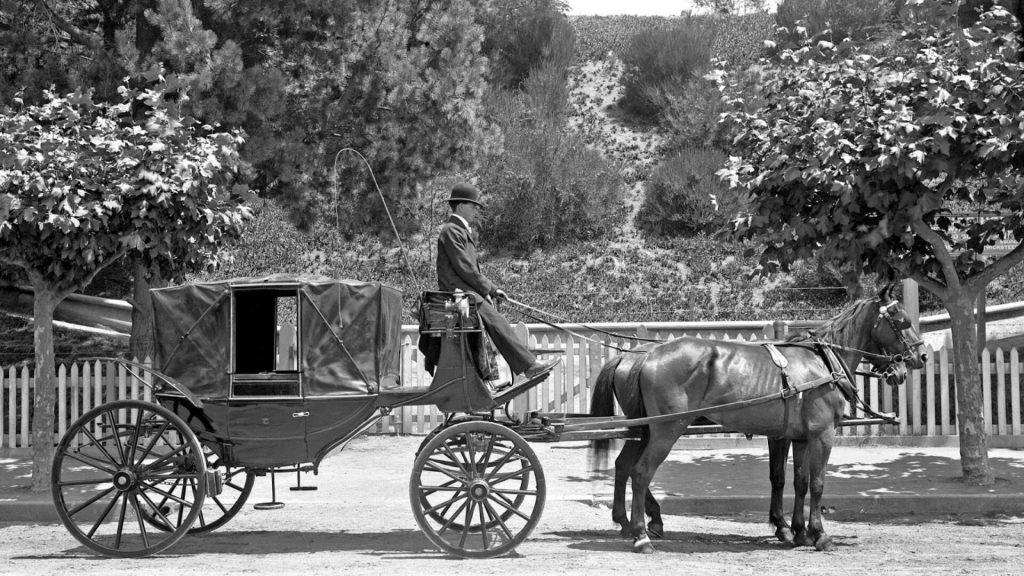 <p>Cars were called "horseless carriages" because they came after carriages with horses attached to them. In the 1920s, cars had already become fixtures on many urban streets. Out in the countryside, however, people still had horse-drawn carriages.</p><p>Carriages have several drawbacks compared to cars of the day. Their suspension was even worse than the cars in 1920. They were noisy, and you had to take care of the horse or else it'd die, and replacing a horse was expensive.</p>