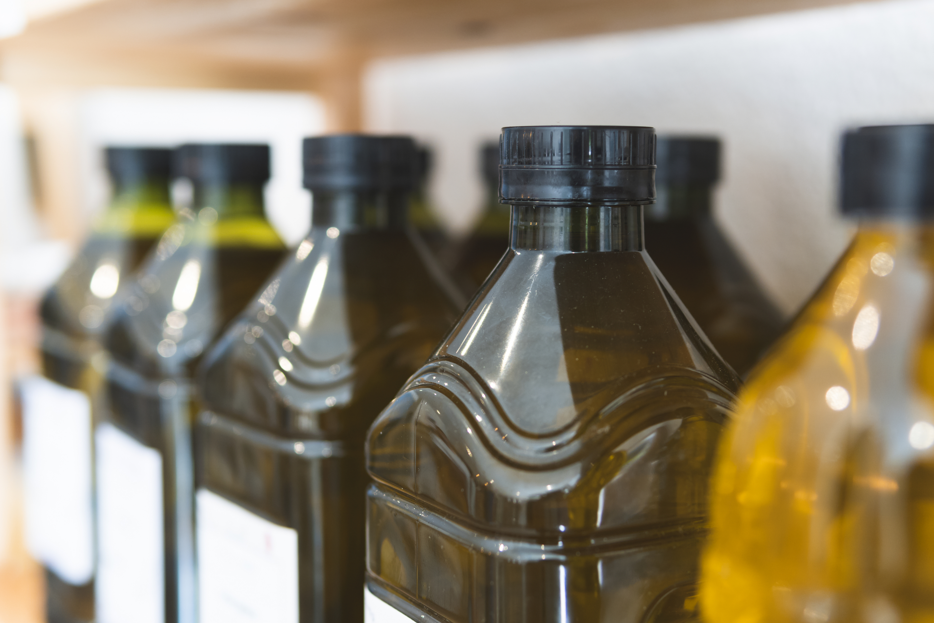 el corte inglés deja el mejor aceite de oliva virgen a precio de rosa hasta final de año