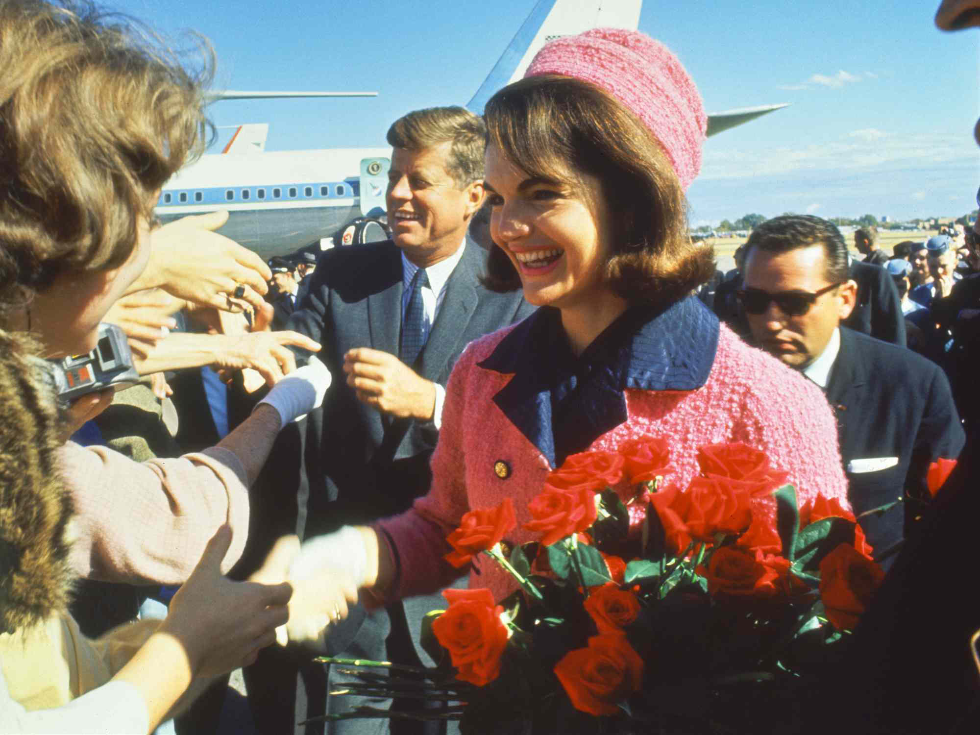 The Real Story of Jackie Kennedy's Pink Suit — And Why It’s Locked Away ...