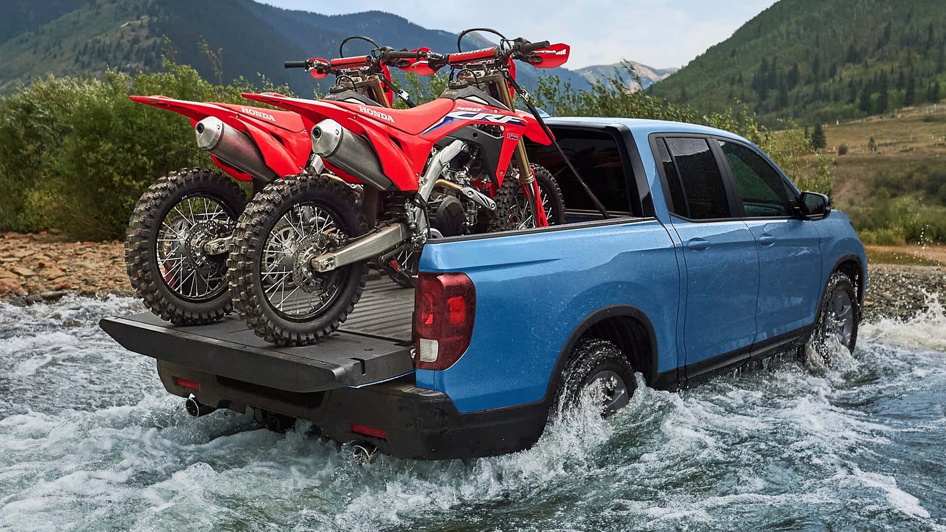 2024 Honda Ridgeline Trailsport Exterior Rear Quarter