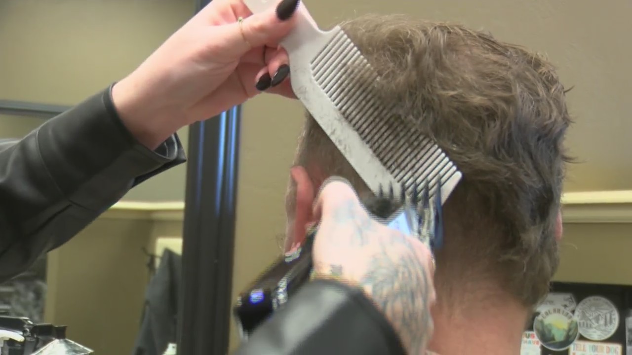 Appleton Area Hair Salon Gives Free Haircuts To Veterans   AA1jtpOE.img