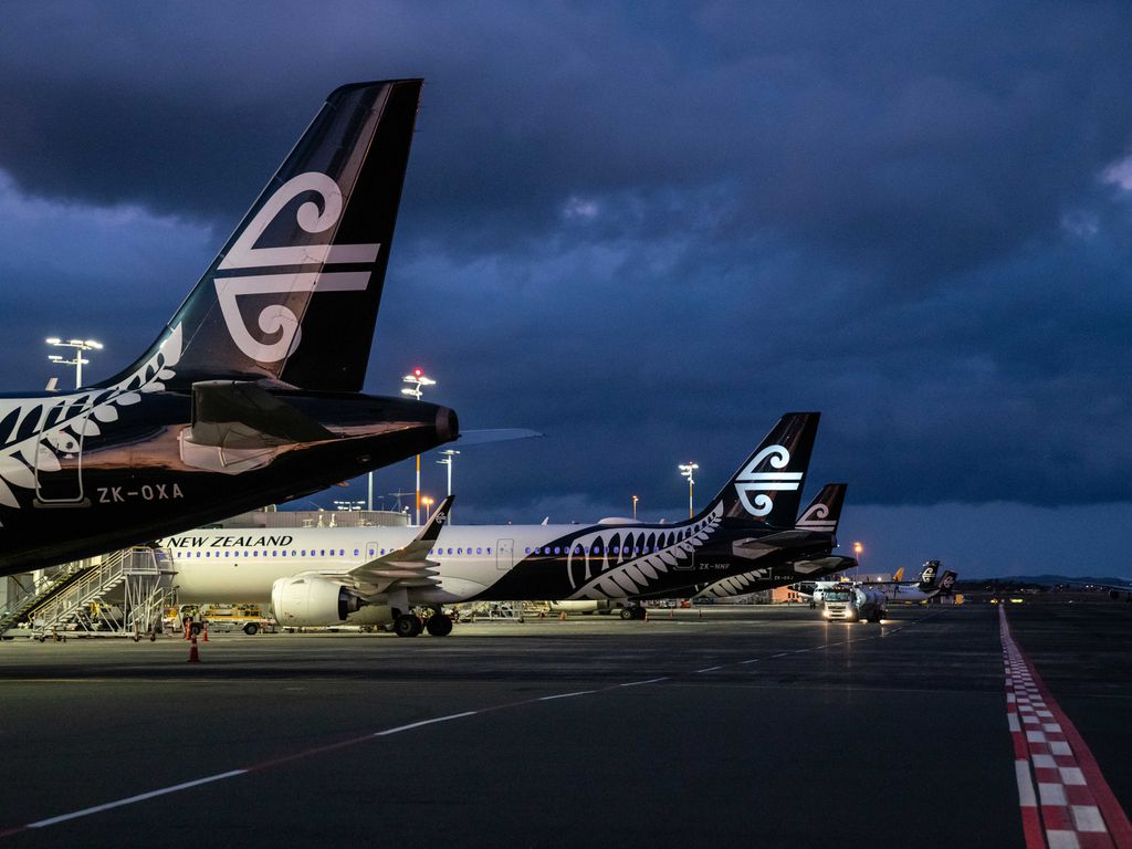 Night air. Air New Zealand, новая Зеландия.. Air New Zealand флот. Авиакомпания Эйр Нью Зиланд. Air New Zealand фото.