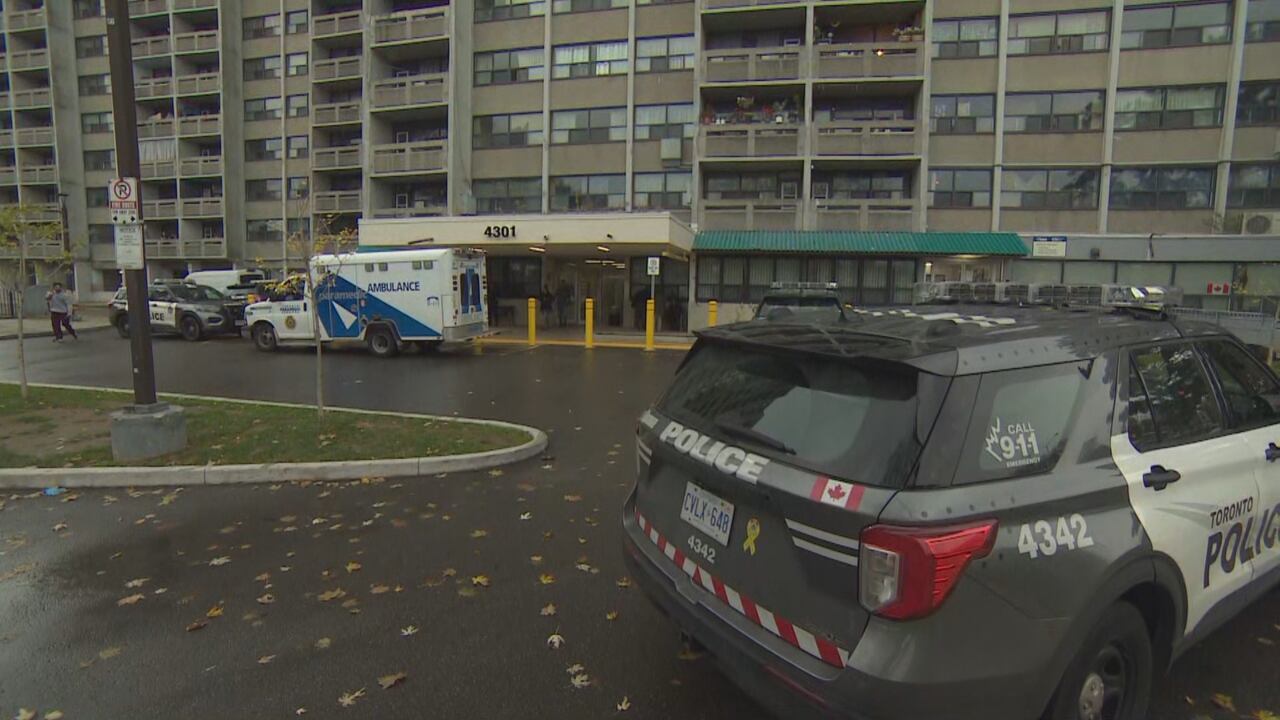 1 Person Dead, Another Injured After Shooting At Scarborough Apartment ...