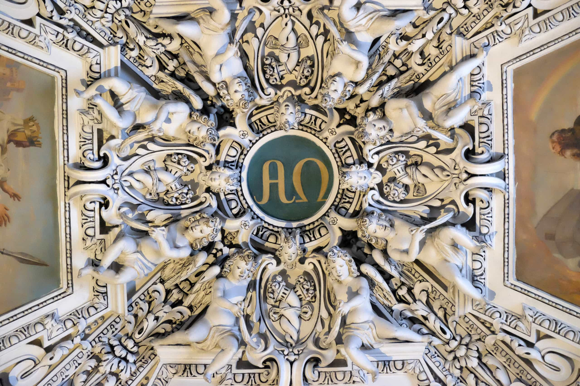 Famous Christian symbols explained