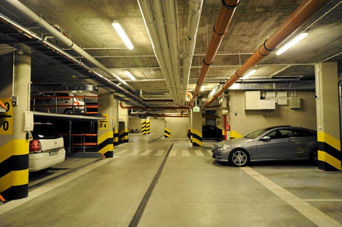 rząd bierze się za absurdalne ceny miejsc parkingowych. nowe przepisy