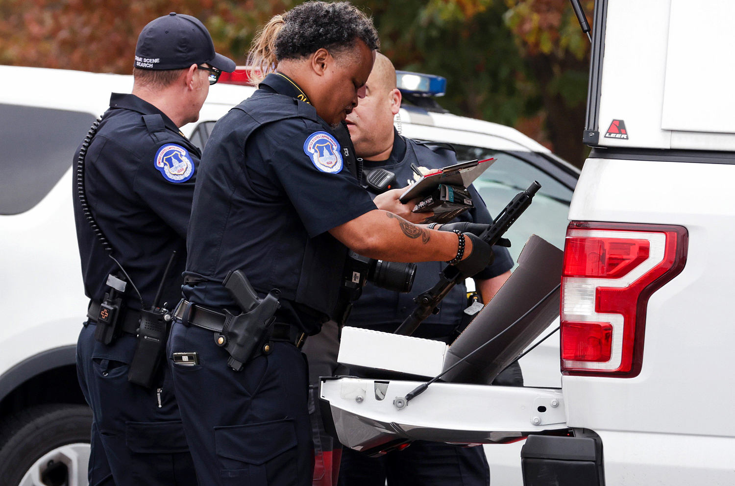 Man With Rifle Arrested Near Senate Office Buildings