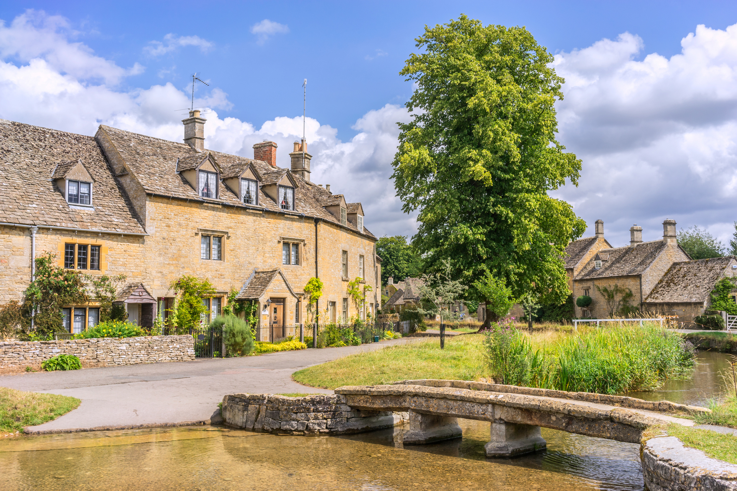 <p>If one region on this list is known for walking, it’s the Cotswolds. Well-trodden walking paths connect the numerous villages in the west of England. You can choose a single base and enjoy walking the English countryside to different adorable towns!</p><p>You may also like: <a href='https://www.yardbarker.com/lifestyle/articles/pumpkin_spice_recipes_and_treats_that_arent_pumpkin_spice_latte_1110723/s1__39335399'>Pumpkin spice recipes and treats that aren’t Pumpkin Spice Latte</a></p>