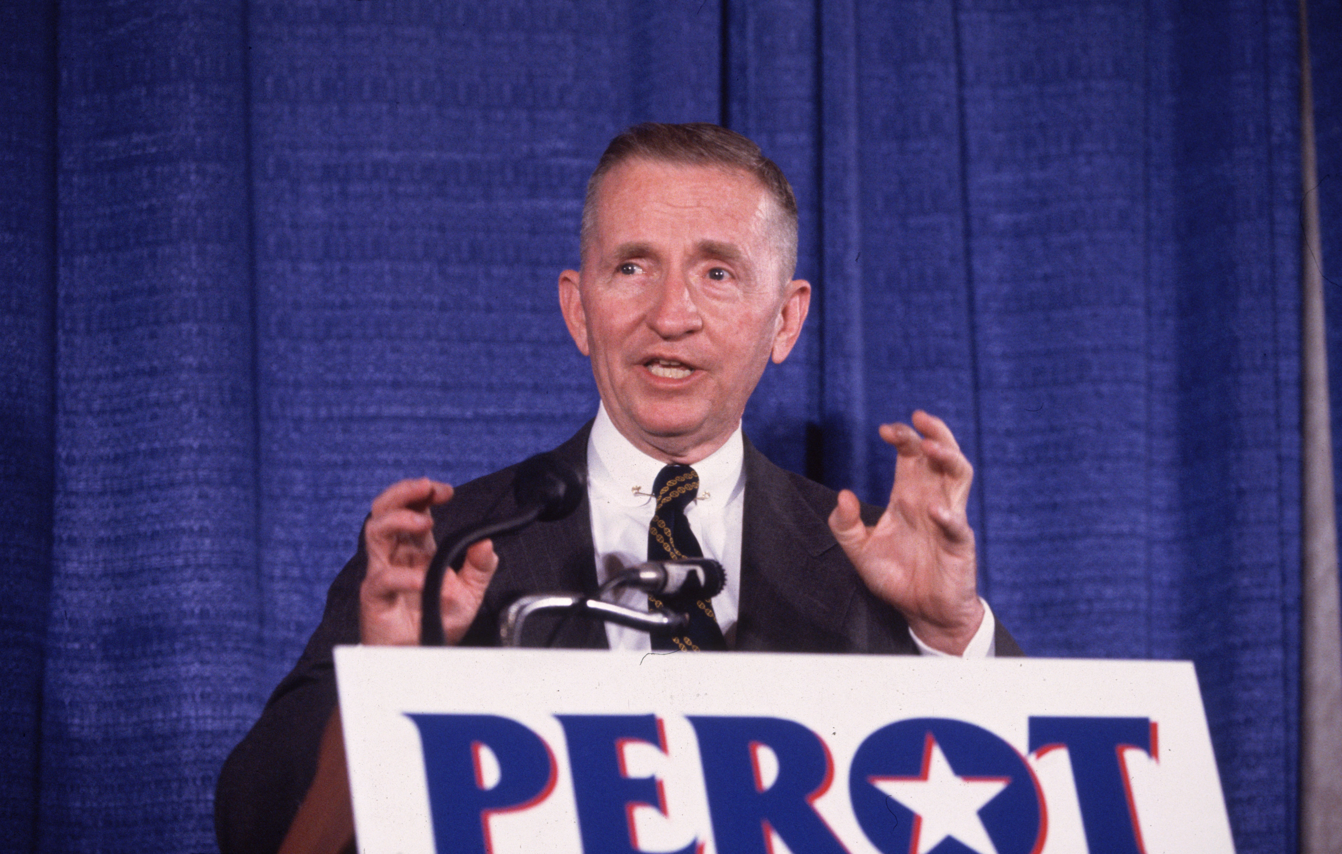 Х росс. Ross Perot. Росс перо США. Росс перо и Трамп. For President.