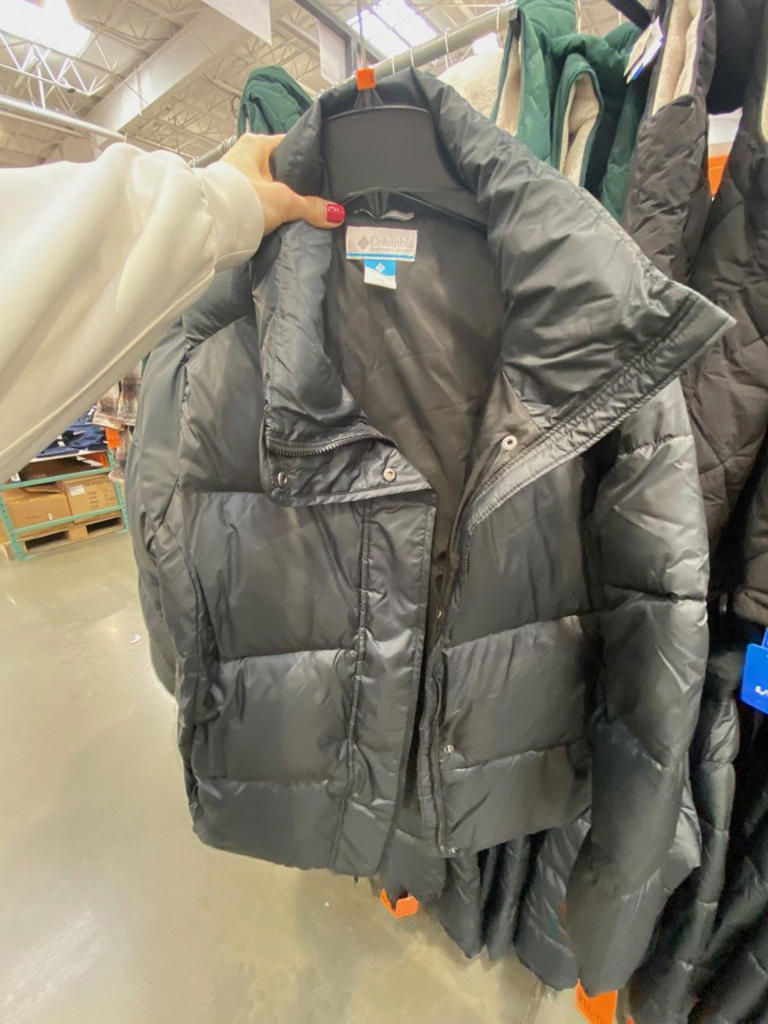 Costco Winter Aisle 2021 Superpost! Clothing, Shoes