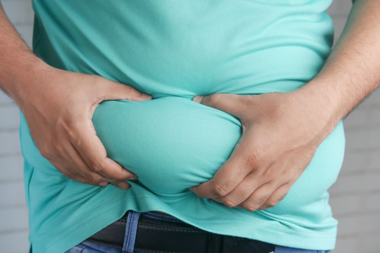 7 kebiasaan sehari-hari penyebab perut buncit yang wajib dihindari