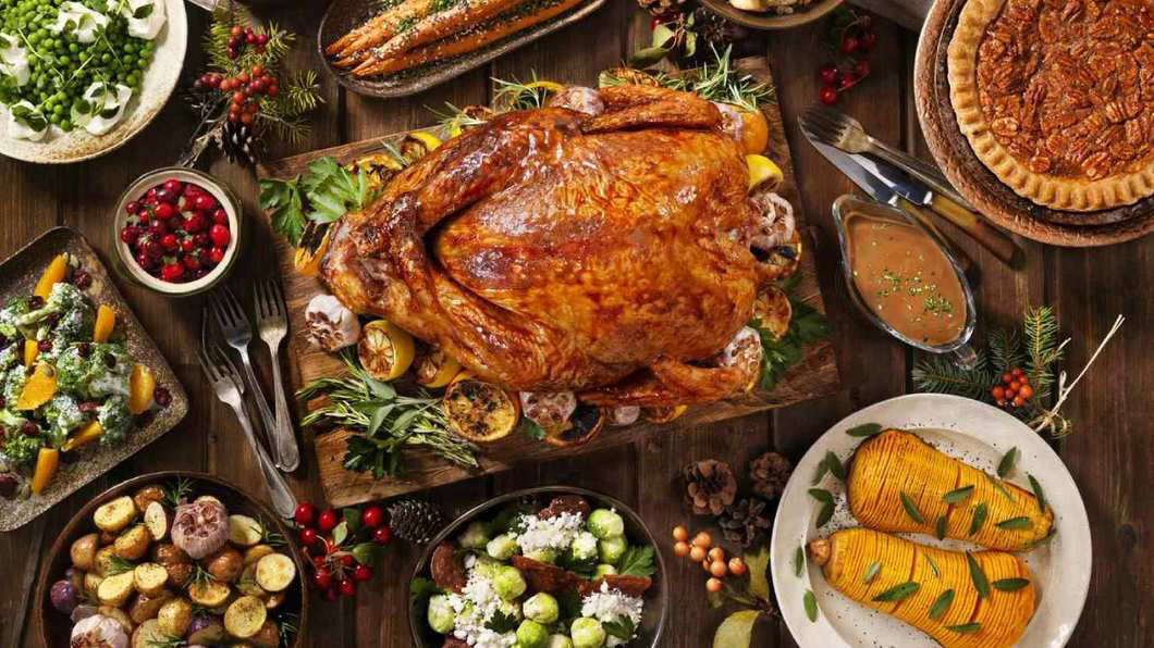10 Easy Thanksgiving Dinner Ideas to Wow Your Guests