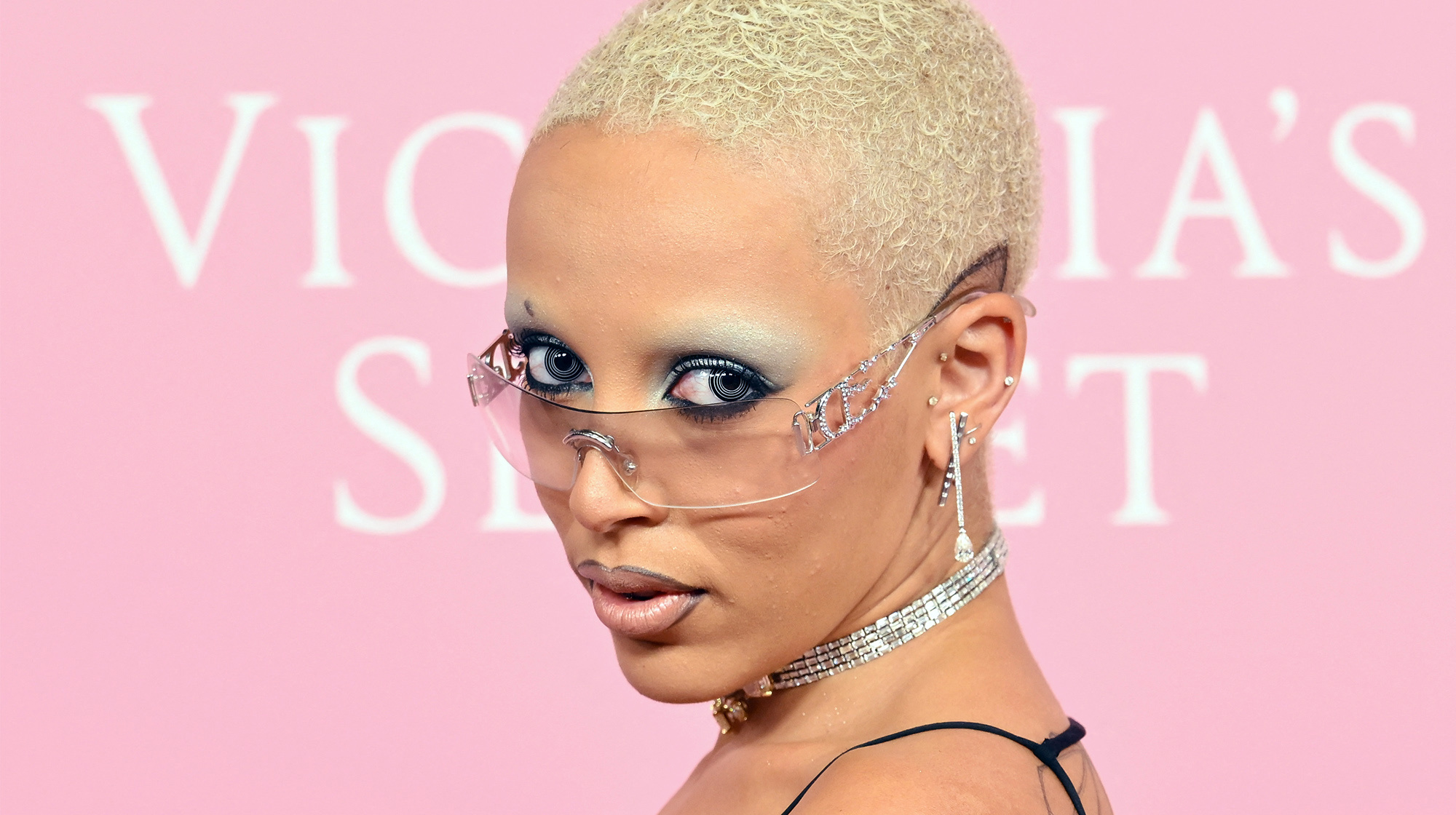 Doja Cat’s Brother Allegedly Knocked the Rapper’s Teeth Out, Mother ...