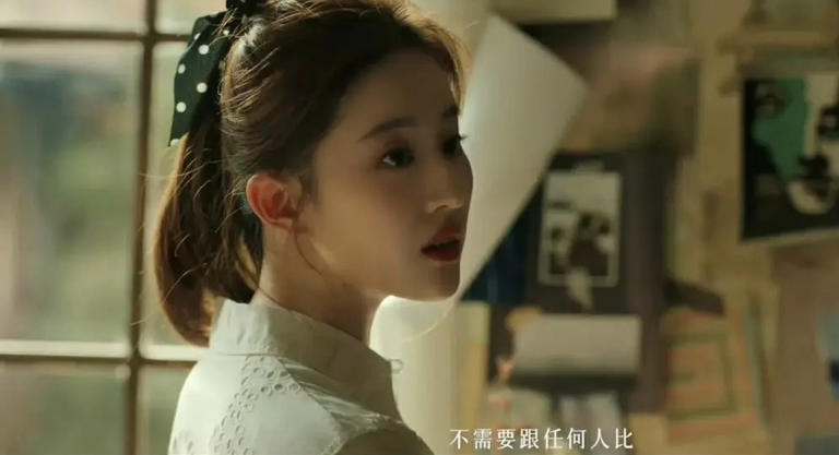 《玫瑰故事》首发预告，刘亦菲彭冠英吻戏上热搜，超强阵容电影质感引期待