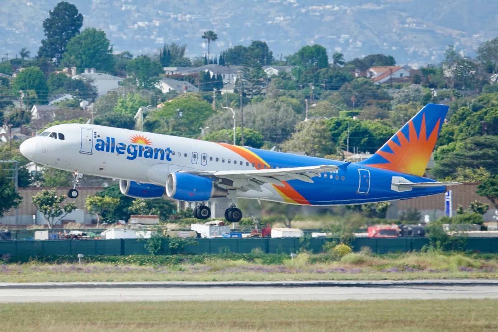 Allegiant Adds 12 New Routes, 1 New Airport With Intro Fares From $49 ...