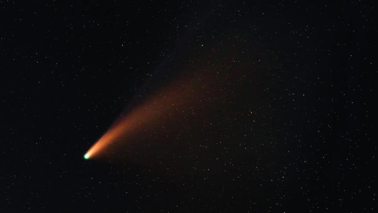 'Comet of the Year' Tsuchinshan-ATLAS brightens, skygazers anticipate spectacular October show