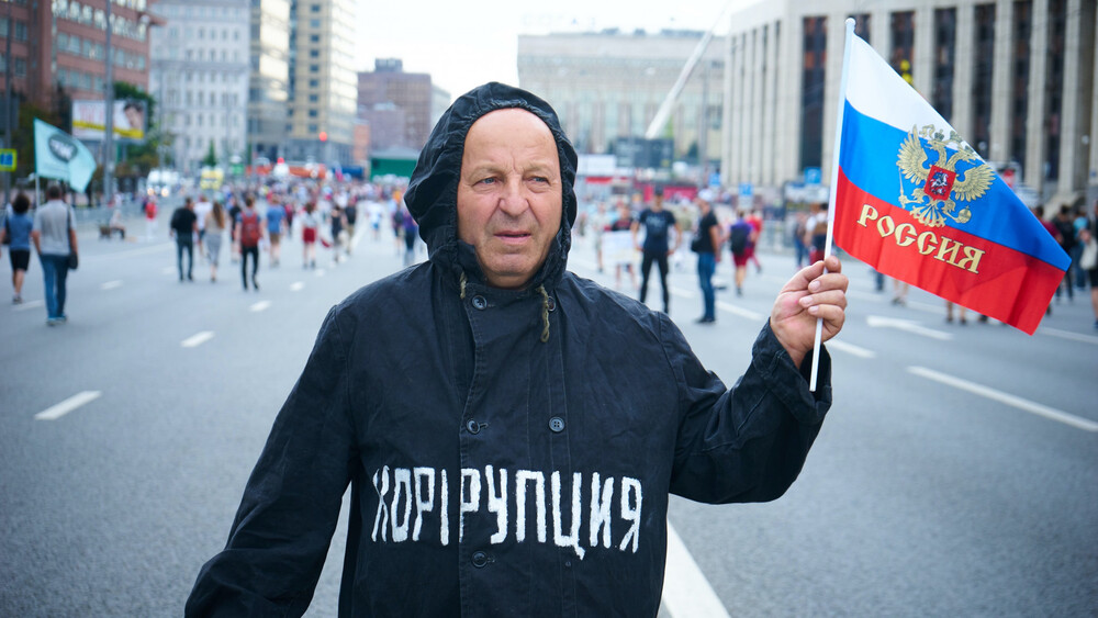 panique dans les villes: les vétérans russes sont de retour du front