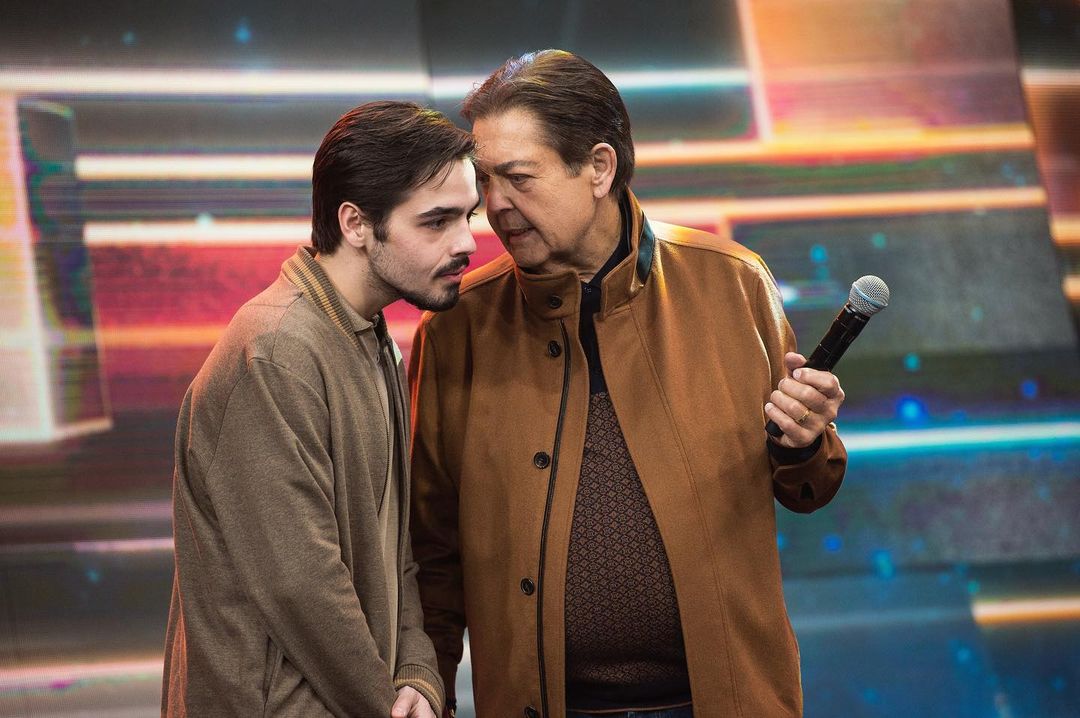 How Long Ice Cubes Take To Freeze, And How To Make It Faster