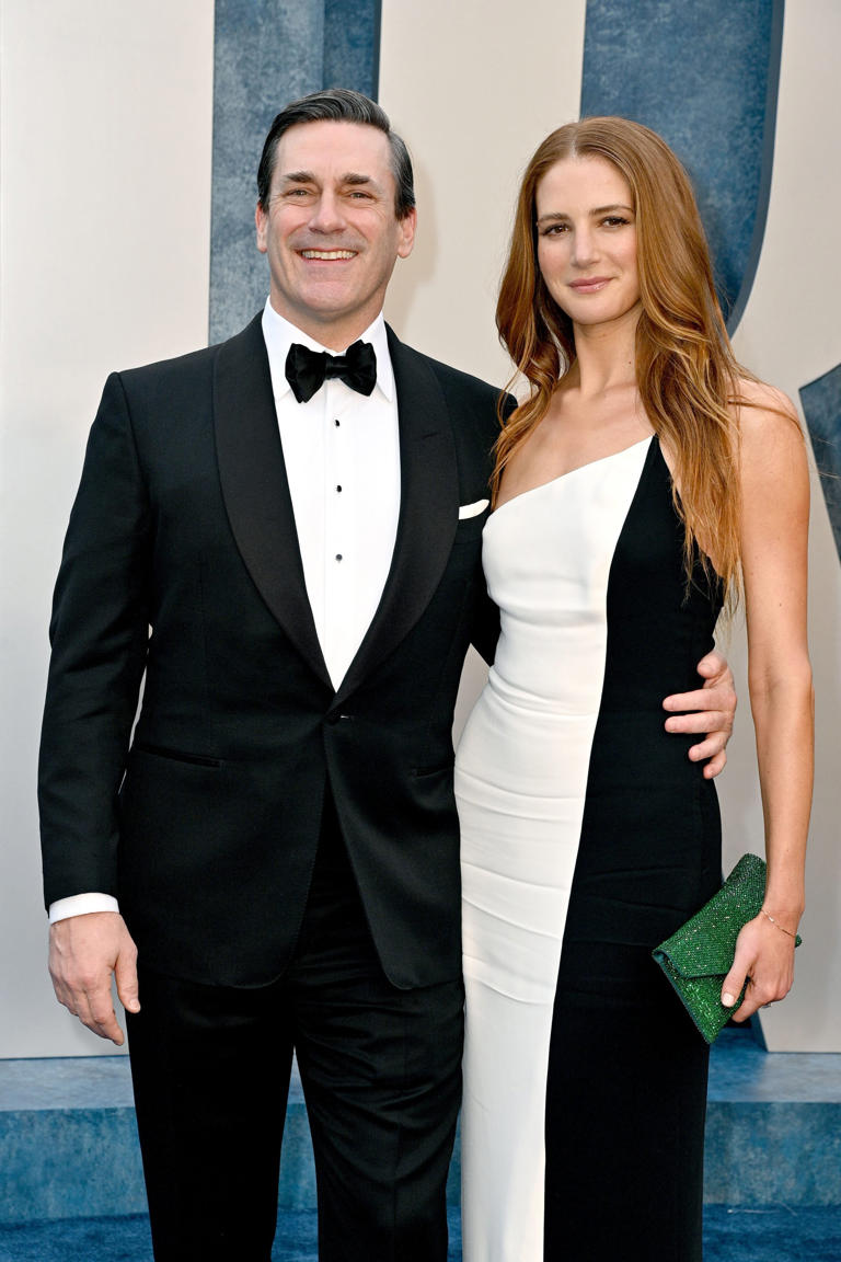 Who is Jon Hamm’s much younger wife, Anna Osceola? The 35-year-old ...