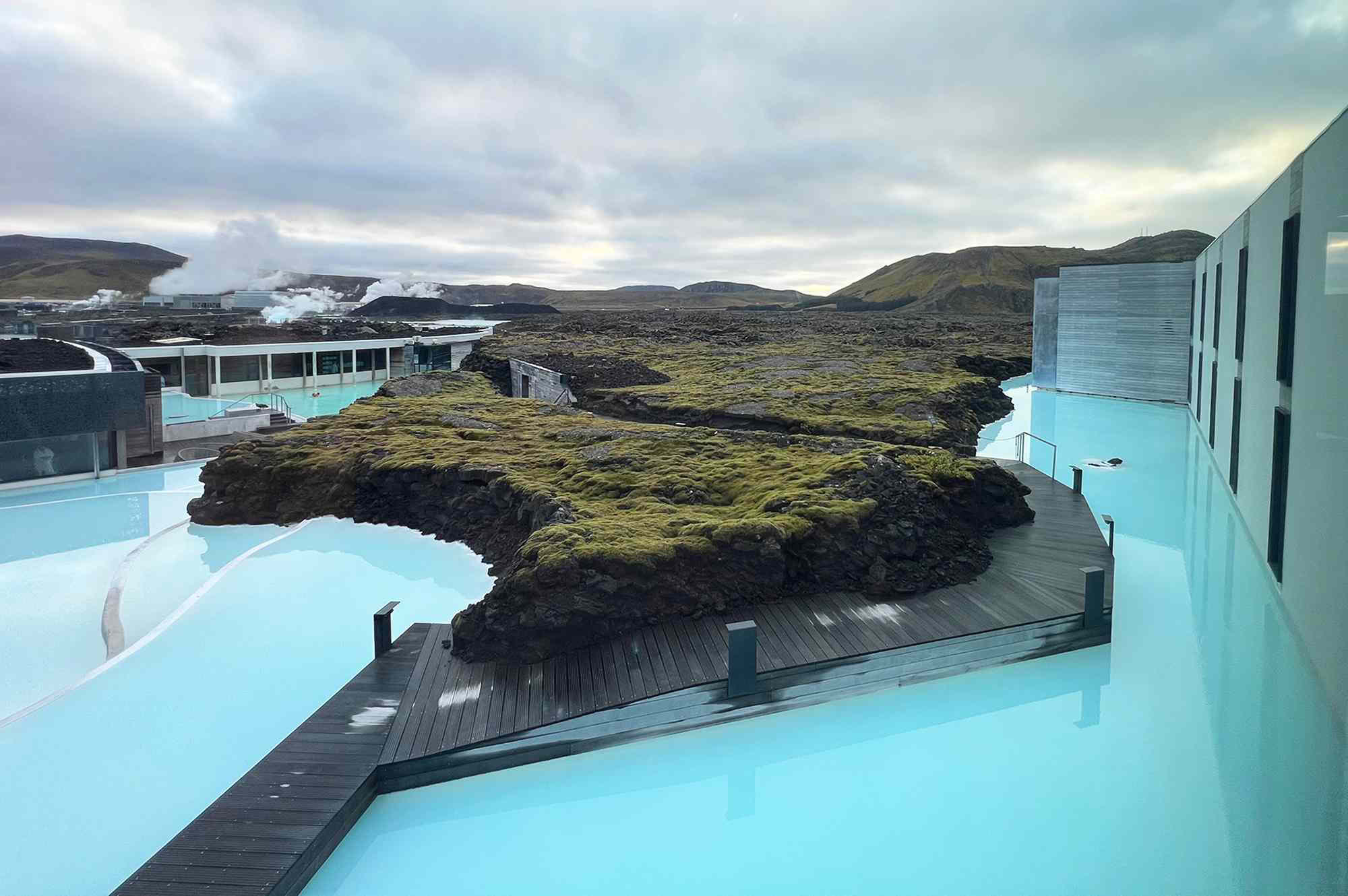 Iceland's Blue Lagoon Extends Closure Due to 'Significant' Likelihood