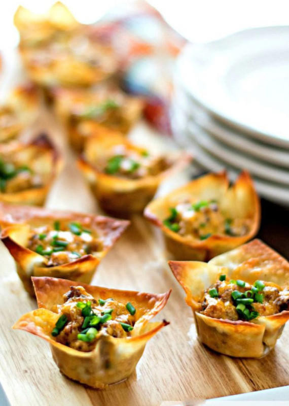 25 No-Brainer Appetizers For Your Friendsgiving Gathering