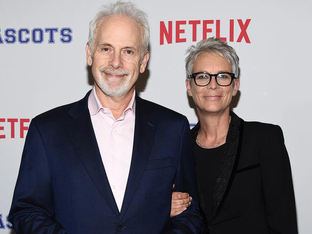 jamie lee curtis marks 40 years since first date with husband christopher guest: 'love is love'
