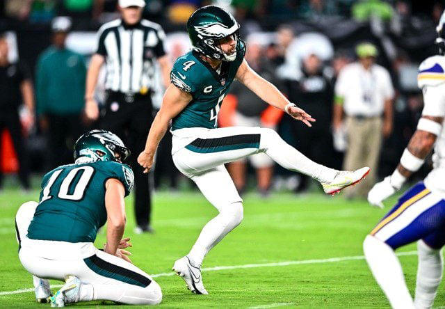 Wild Card Weekend Kicker Rankings for Fantasy Football: Brandon Aubrey ...