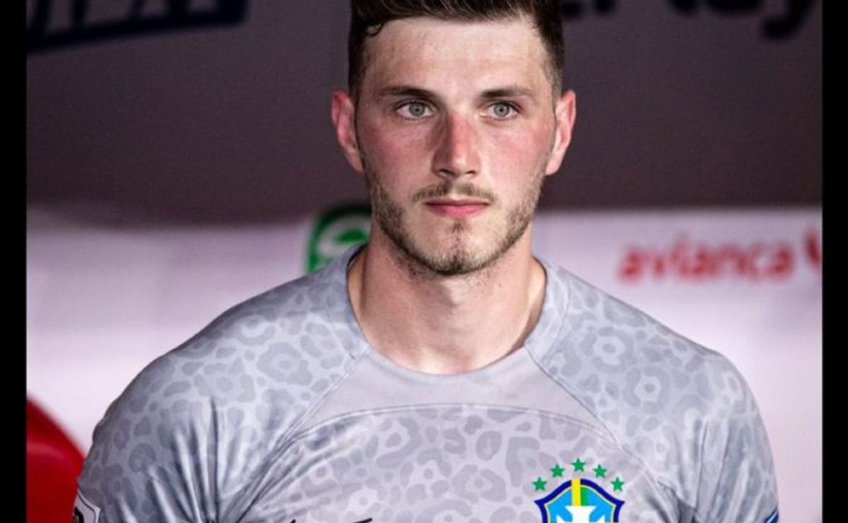 goleiro de seleção: inter de milão 'esquece' sommer e pode fechar com destaque do campeonato brasileiro para assumir a camisa 1