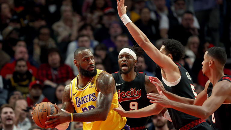 Trail Blazers Can’t Contain LeBron James, Fall to Lakers