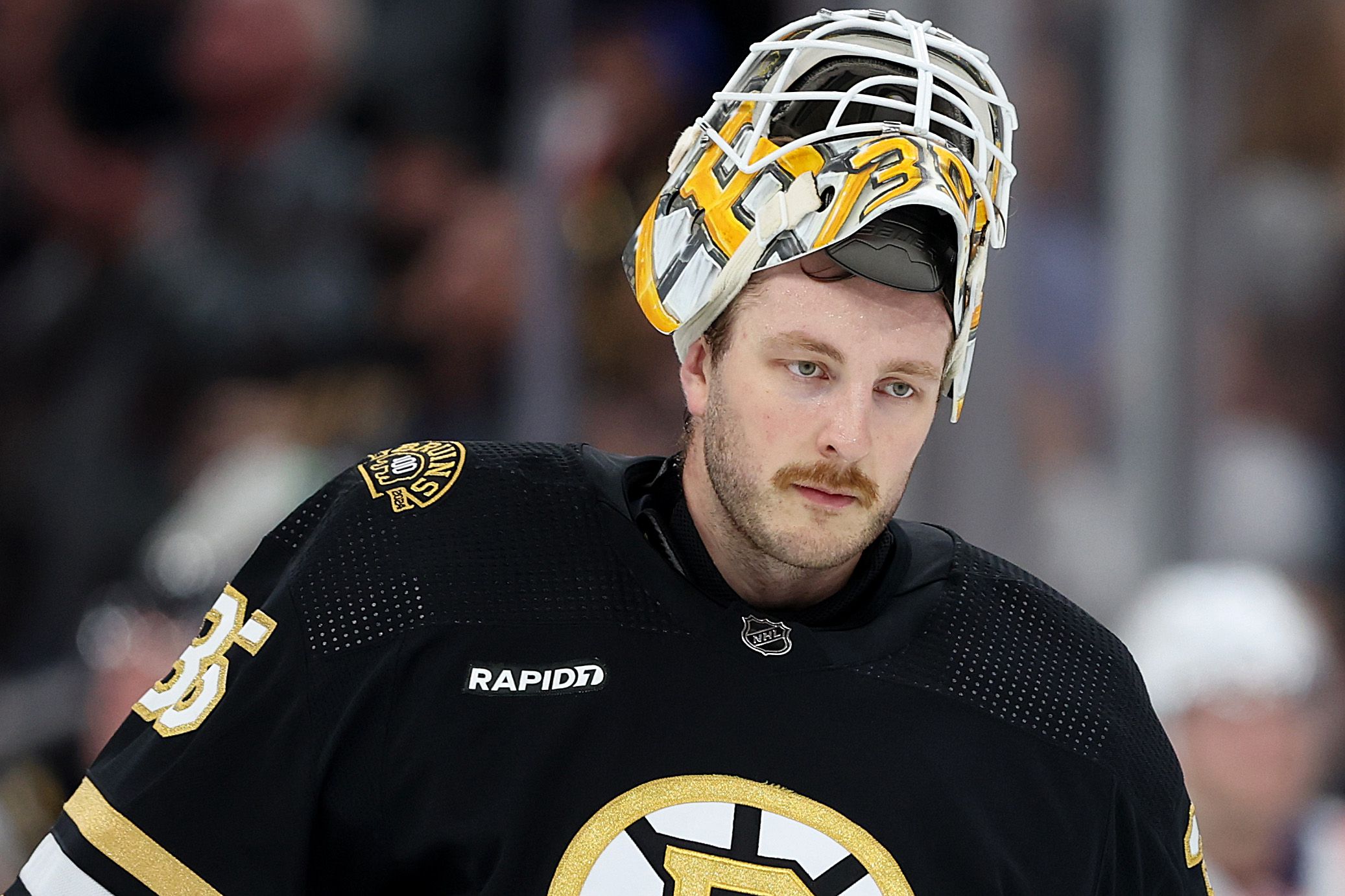 Bruins’ Linus Ullmark Honors Gerry Cheevers With New Stitched Goalie Mask