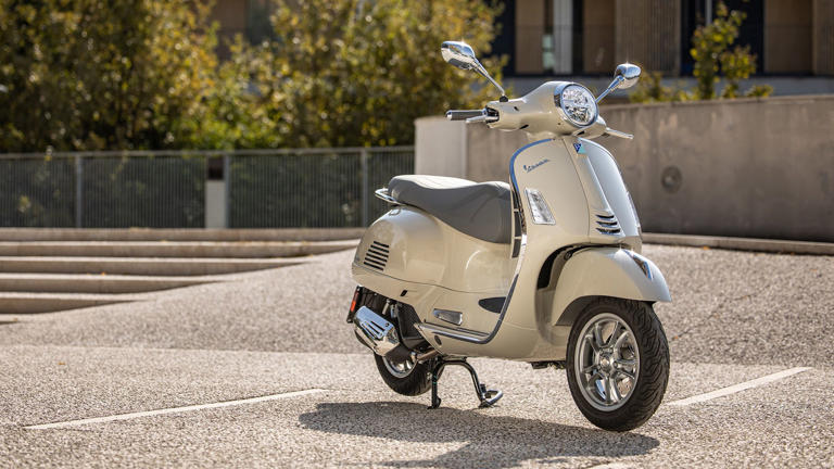 10 Things Vespa Owners Adore About Their Scooters