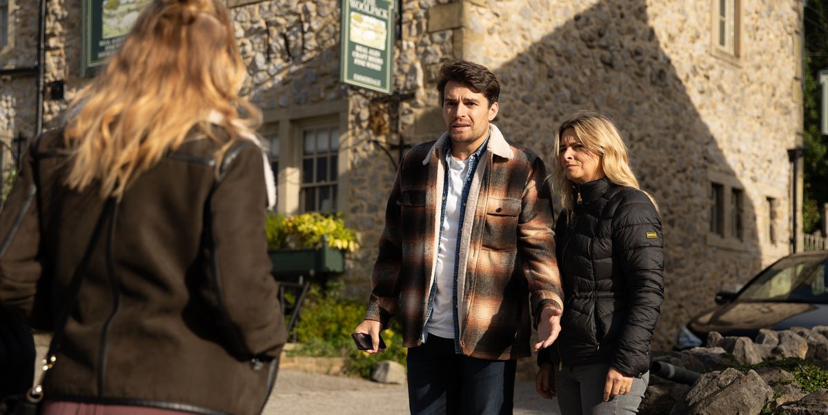 Emmerdale Village Tour tickets and vouchers how to buy as gifts