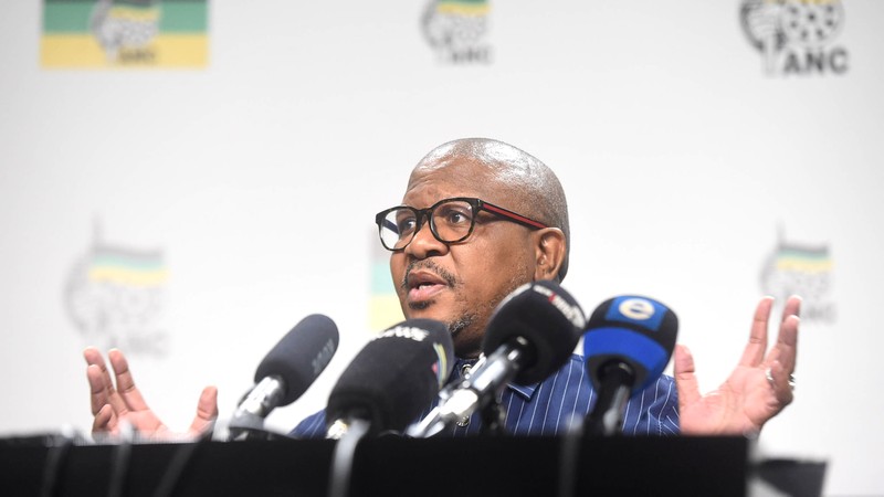 mbalula defends zuma, slams mbeki for failing to distance himself from cope formation