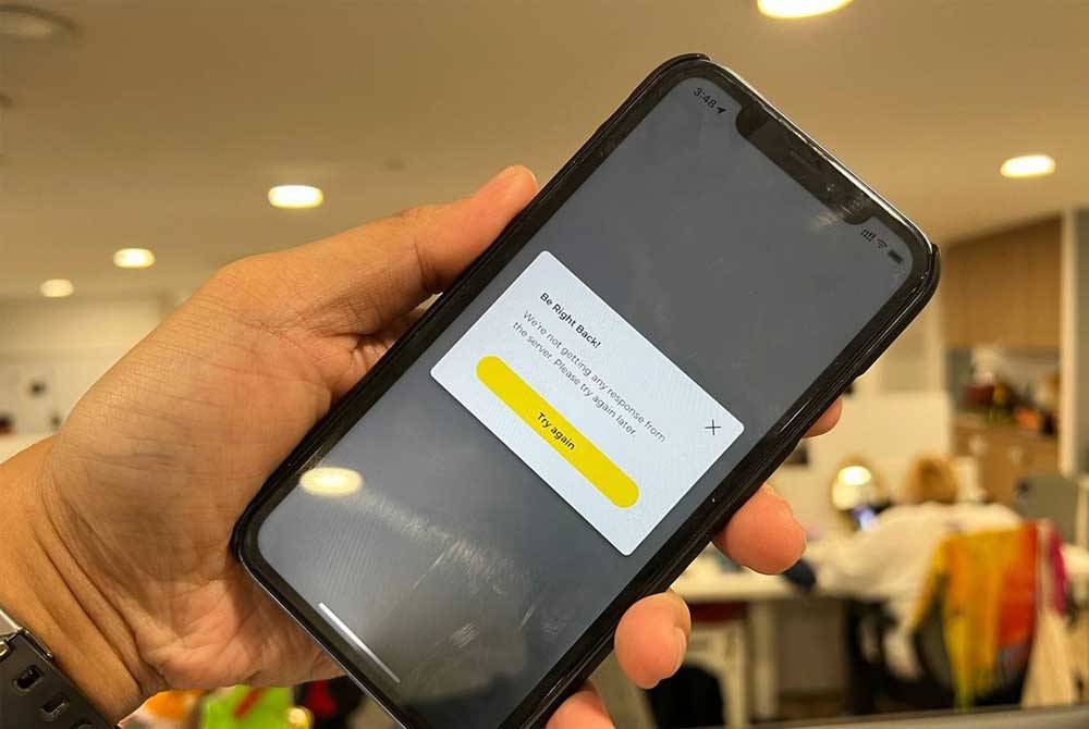 maybank users frustrated as mae app disruptions persist