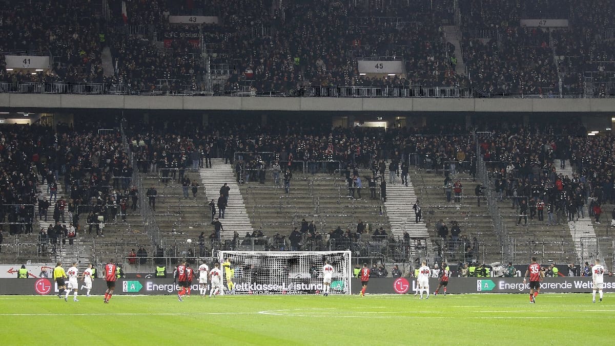 ausschreitungen vor stadion: über 100 verletzte in frankfurt – sonderkommission ermittelt
