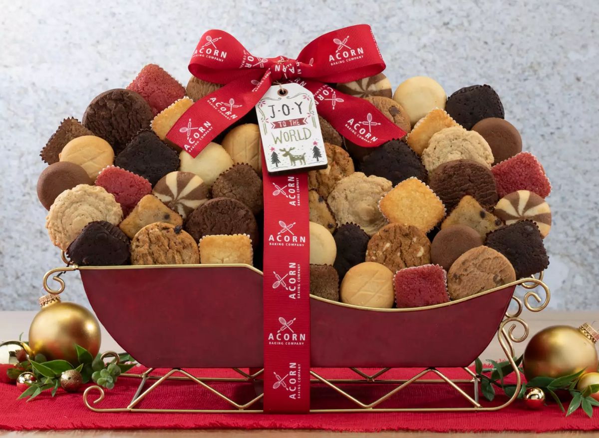 recall just announced for popular cookies featured in holiday gift baskets