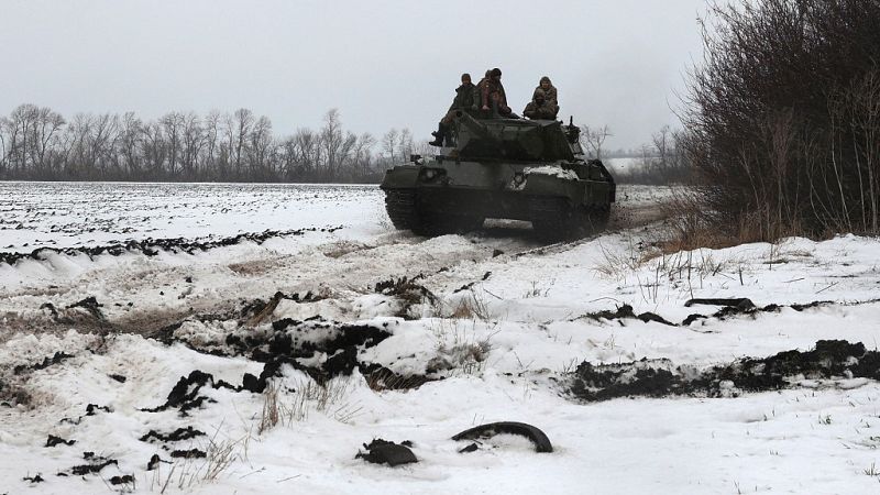 mais de 900 militares russos morreram por dia em novembro na ucrânia diz o reino unido