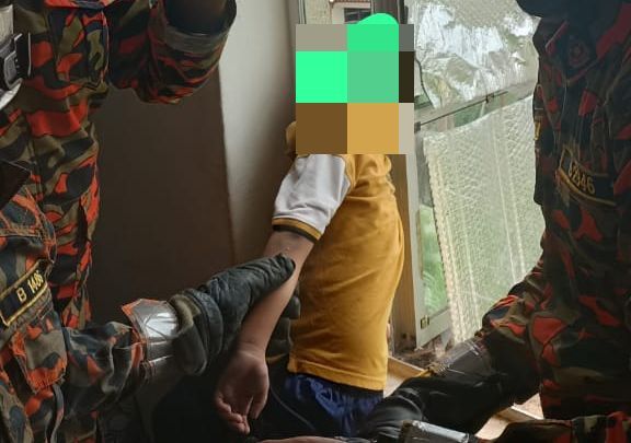 six-year-old gets head stuck in melaka apartment window