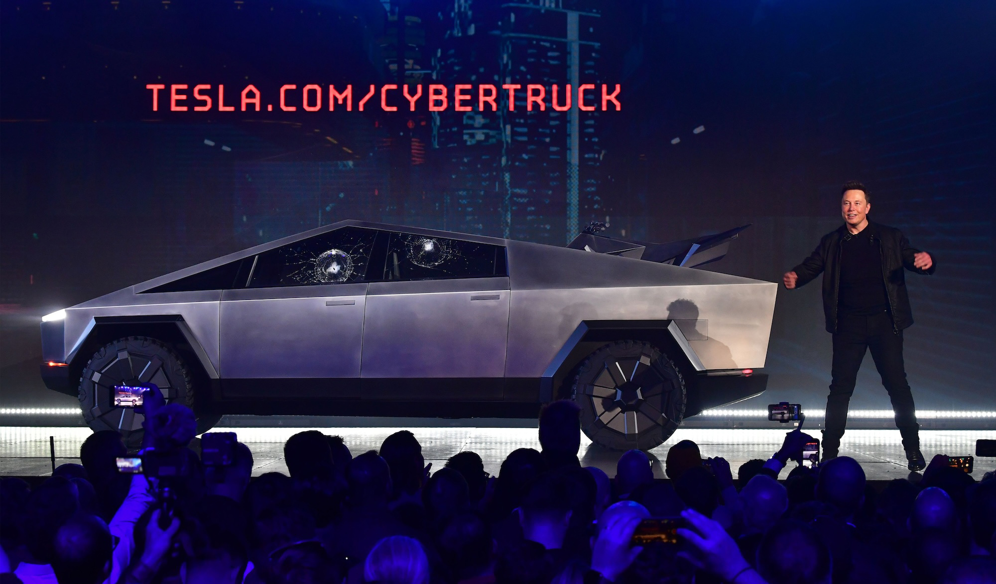 Watch A Tesla Cybertruck Drag Race A Lamborghini And Porsche 911