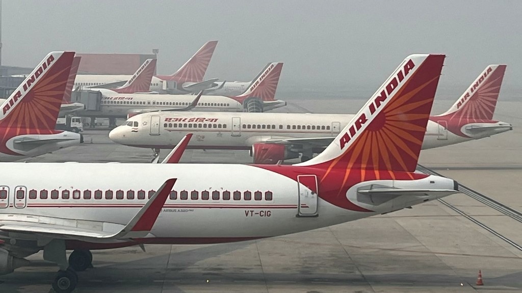 9 flights to delhi diverted as rain lashes capital city