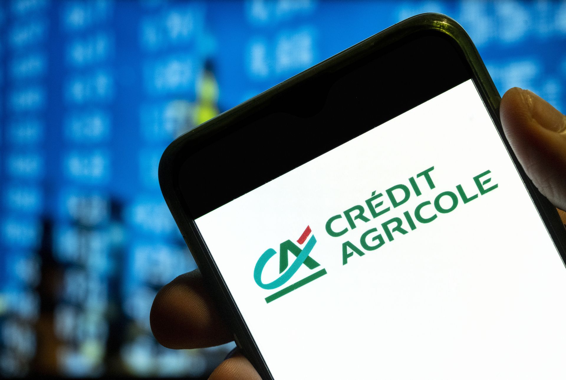 credit agricole przypomina o aplikacji. sprawdź powiadomienia