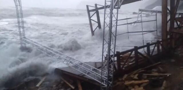 ρωσία: μια «μεγακαταιγίδα» μαίνεται στα νότια της χώρας και την κριμαία - δείτε βίντεο