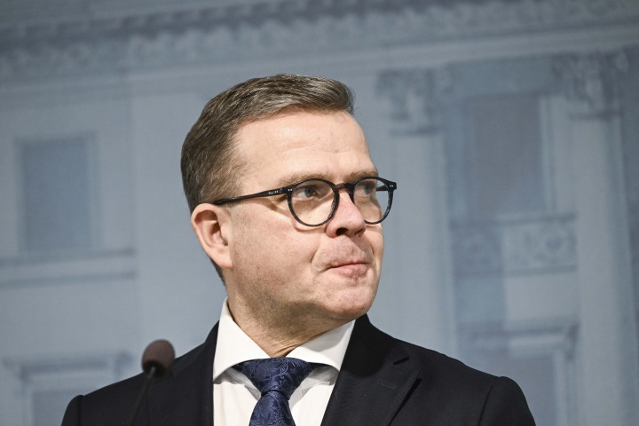 finlândia ameaça encerrar o último posto fronteiriço com a rússia
