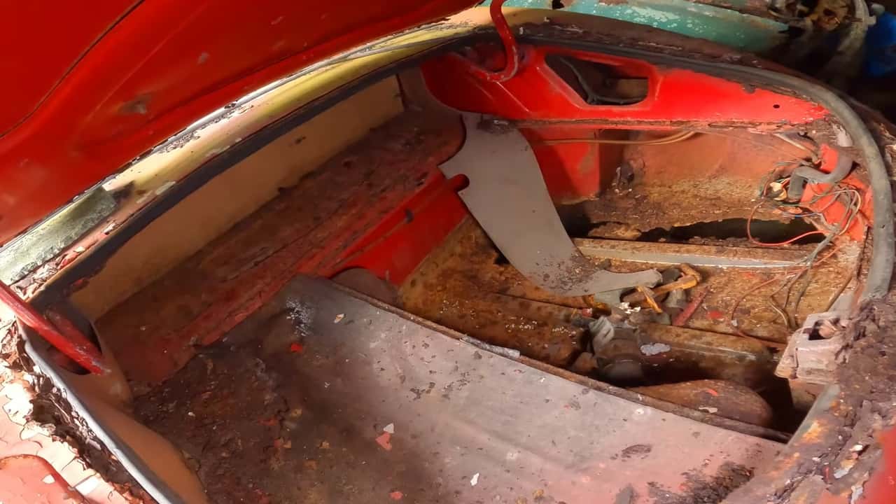 this rotted jaguar e-type barn find will be the saddest thing you see today