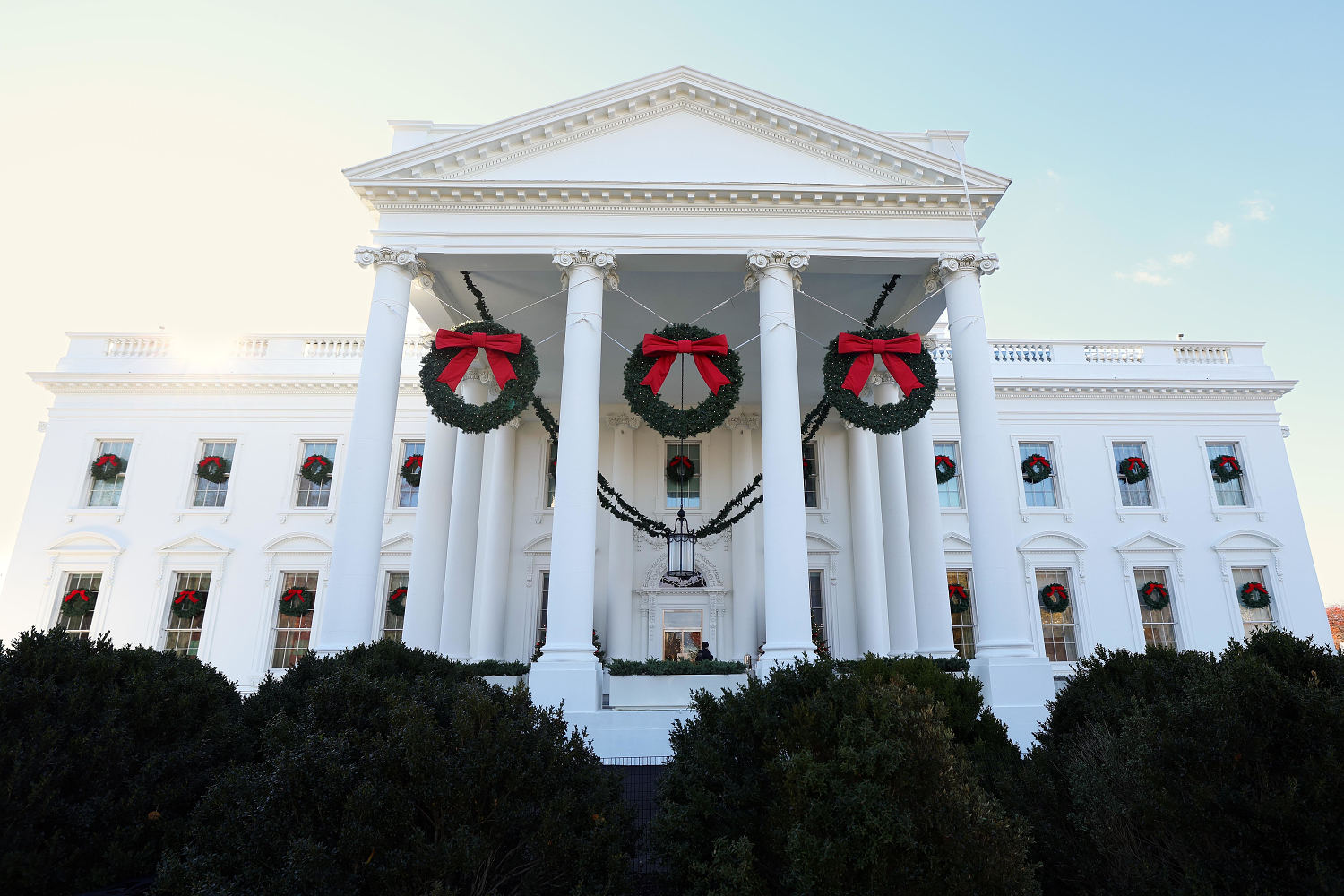 Jill Biden Reveals 2023 White House Christmas Decorations   AA1kDIPE.img